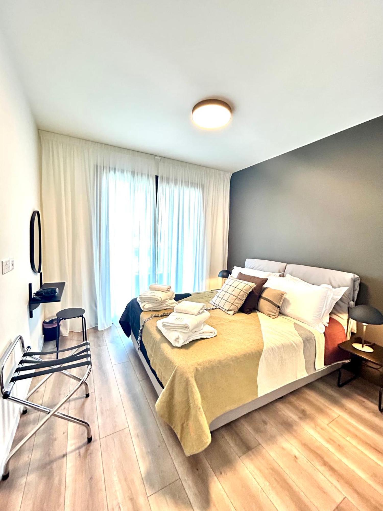 Sunset Gardens - Holiday Apartments - By Tlv Living Limasol Buitenkant foto