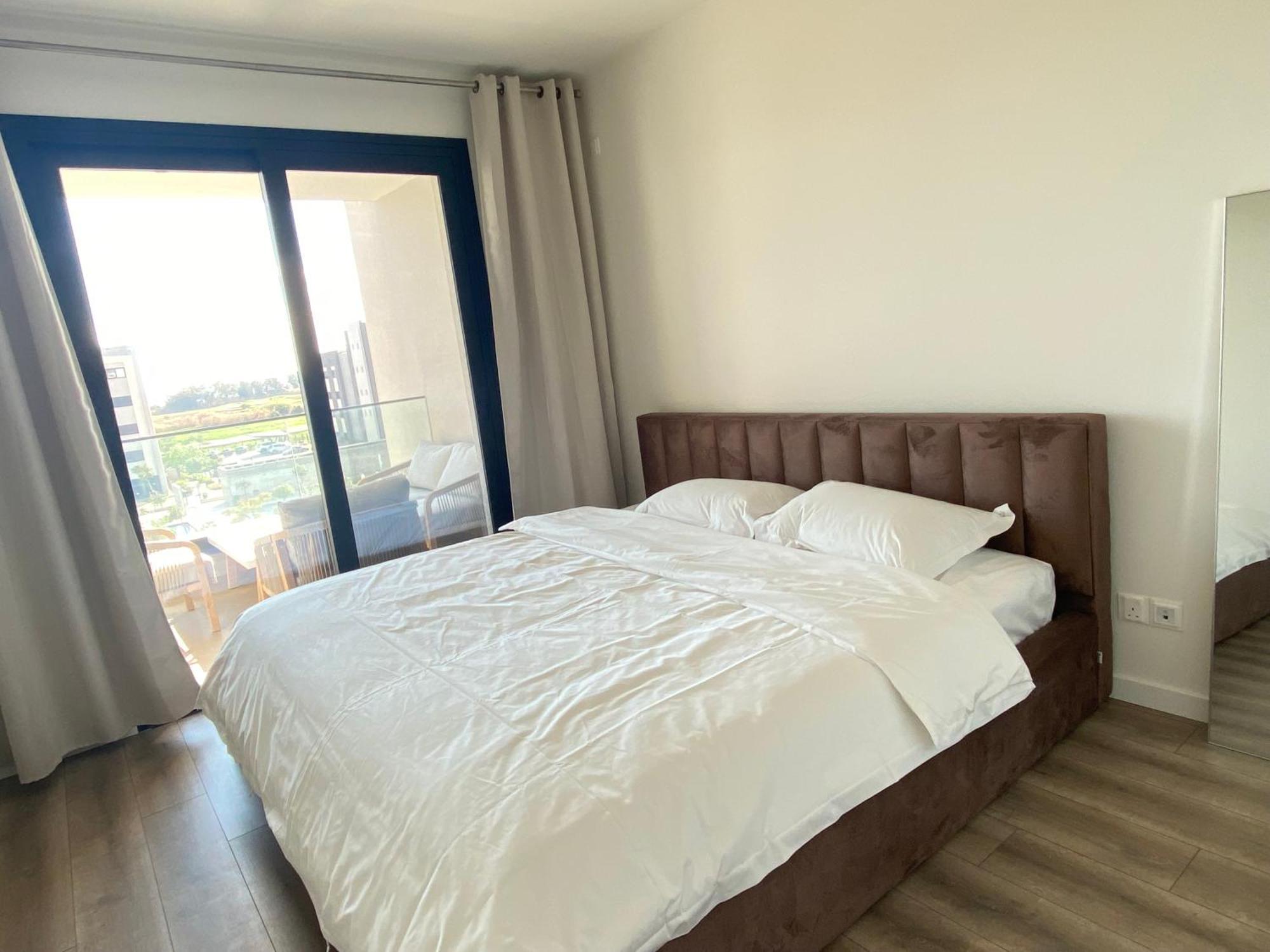 Sunset Gardens - Holiday Apartments - By Tlv Living Limasol Kamer foto
