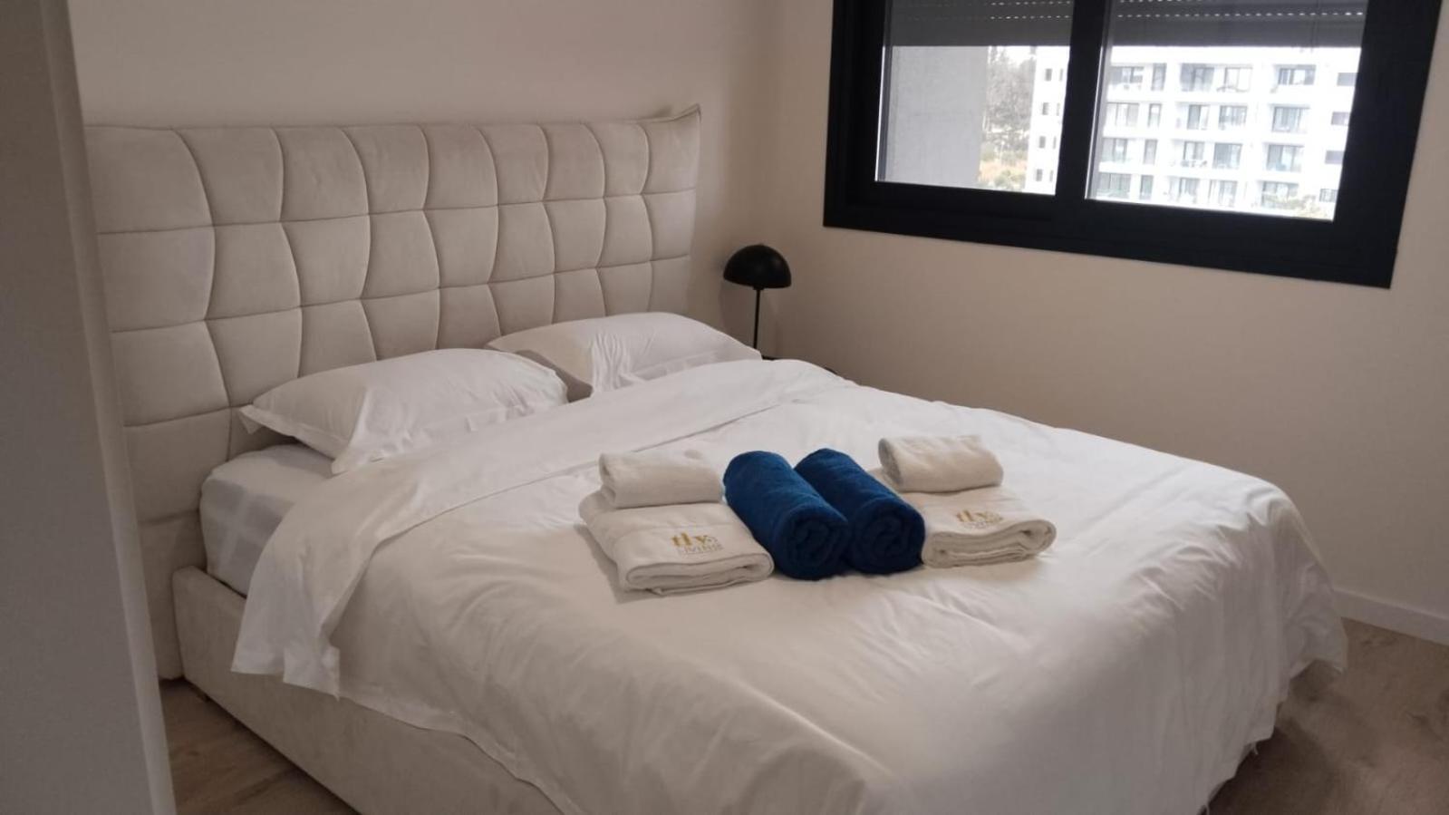 Sunset Gardens - Holiday Apartments - By Tlv Living Limasol Buitenkant foto